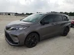 2022 Toyota Sienna Xse Gray vin: 5TDXRKEC9NS082947