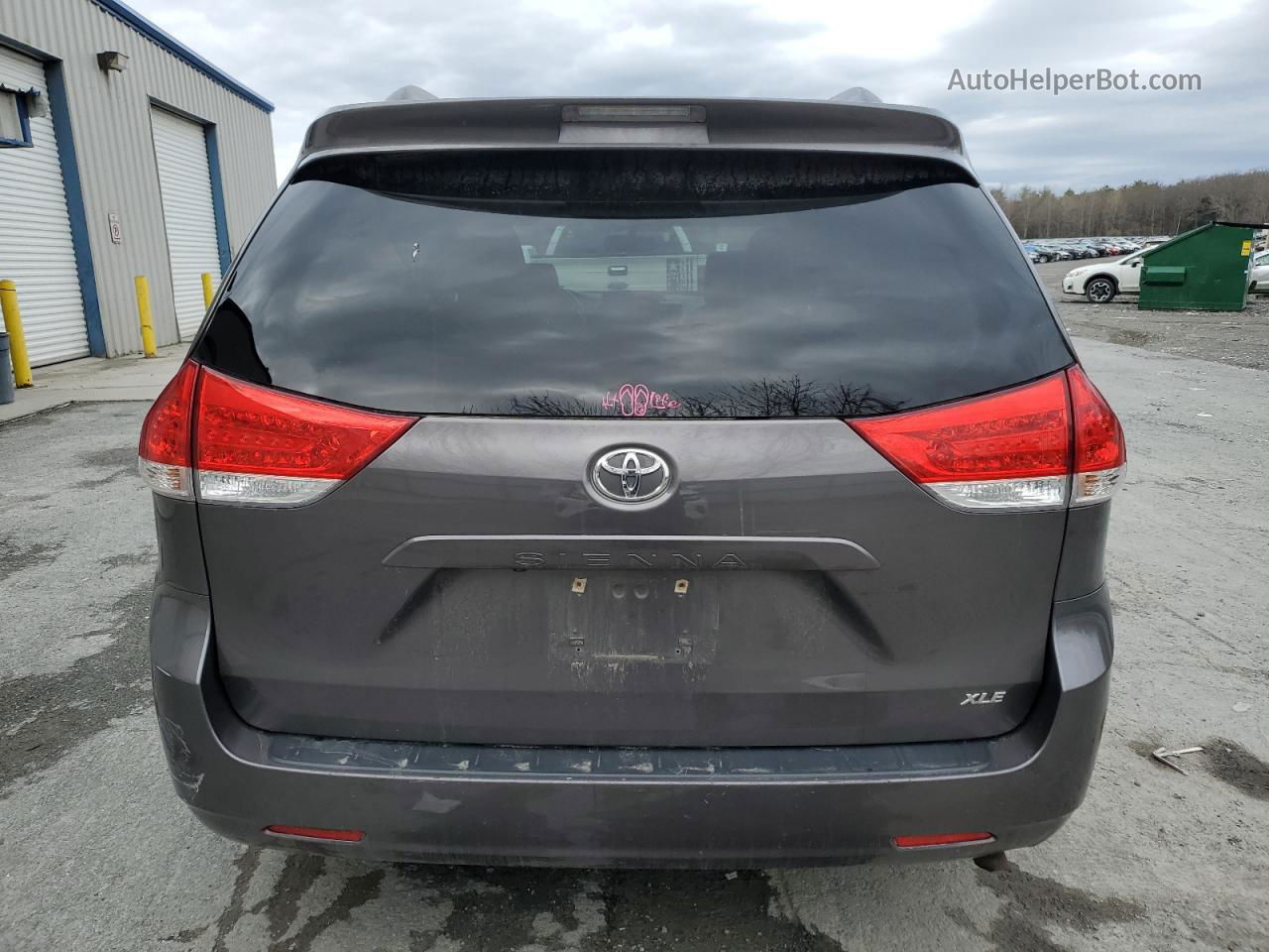 2014 Toyota Sienna Xle Серый vin: 5TDYK3DC0ES436919