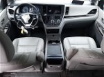 2015 Toyota Sienna Xle Серый vin: 5TDYK3DC1FS592260