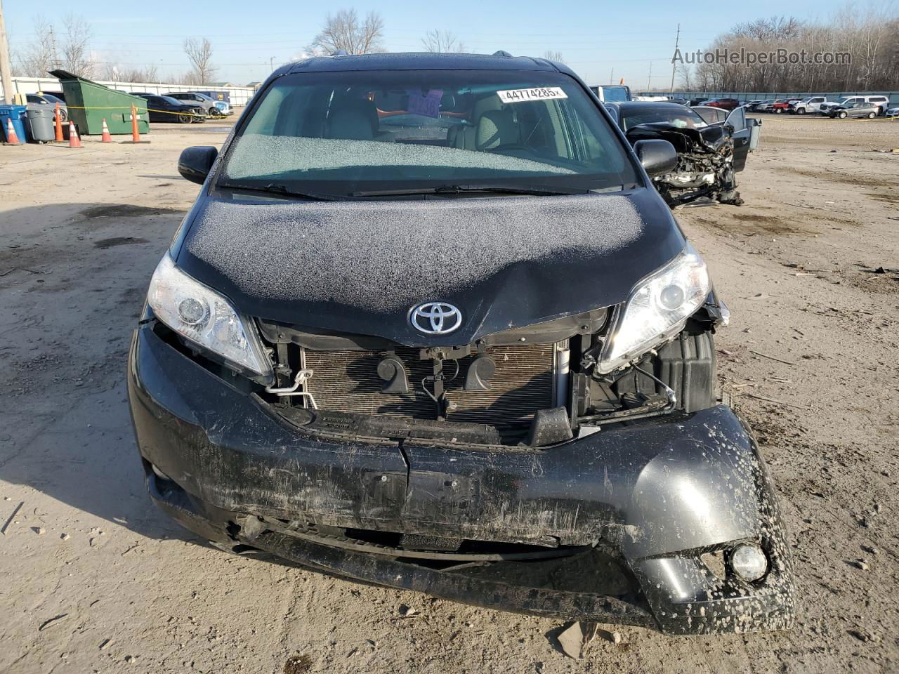 2015 Toyota Sienna Xle Черный vin: 5TDYK3DC3FS687015