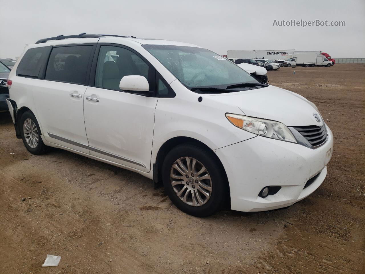 2014 Toyota Sienna Xle White vin: 5TDYK3DC7ES434441