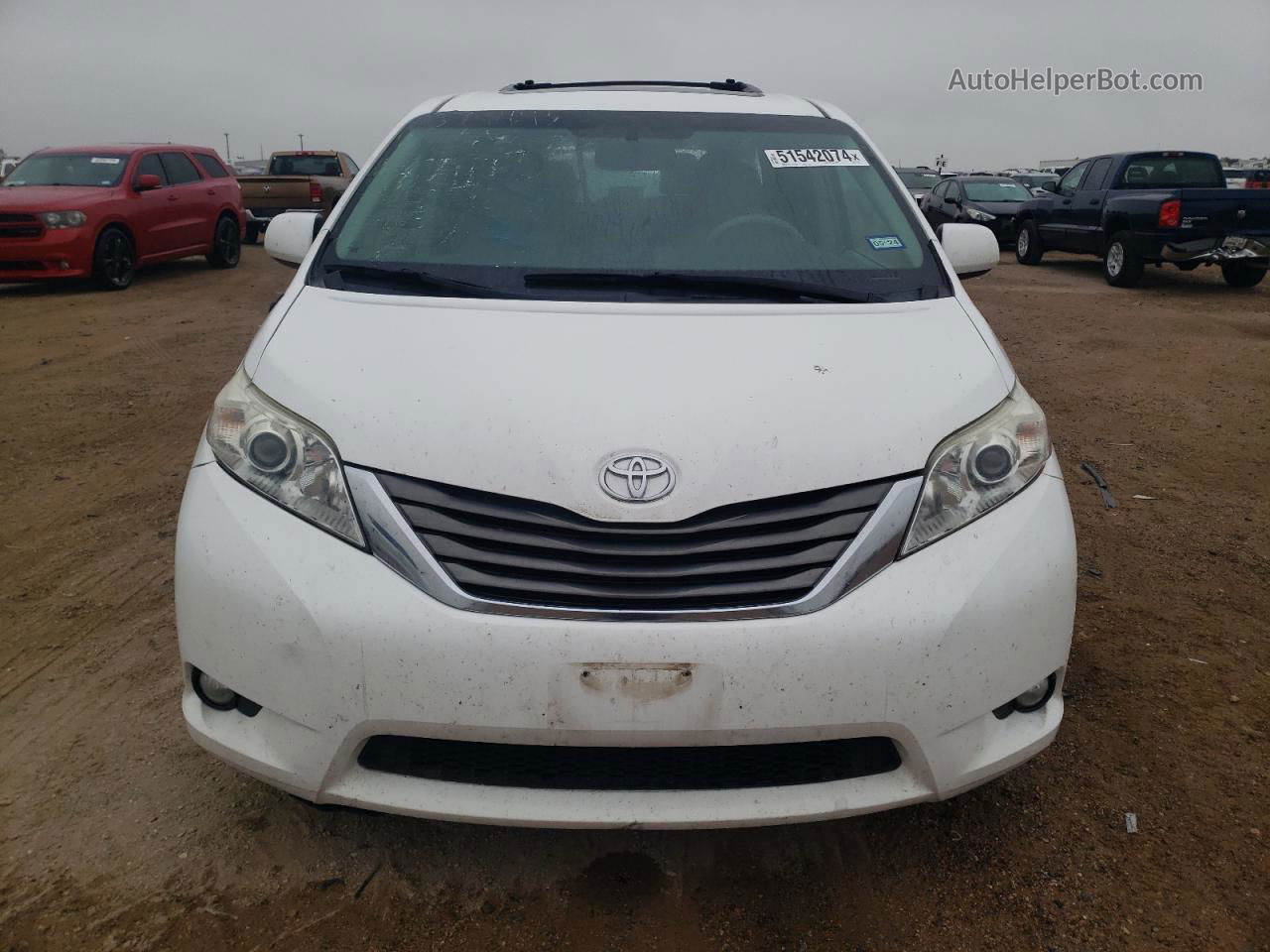 2014 Toyota Sienna Xle White vin: 5TDYK3DC7ES434441