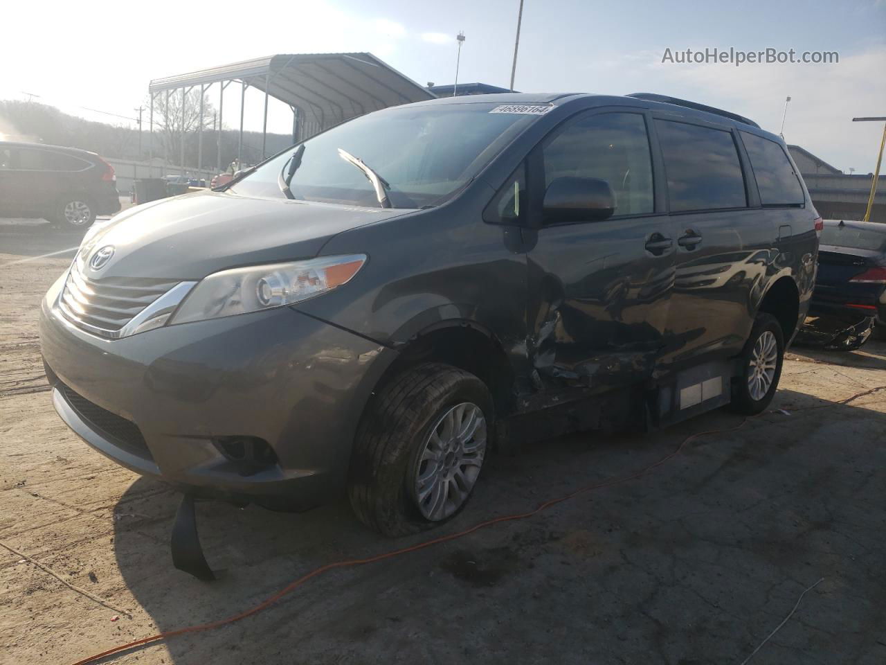 2014 Toyota Sienna Xle Gray vin: 5TDYK3DC7ES483669