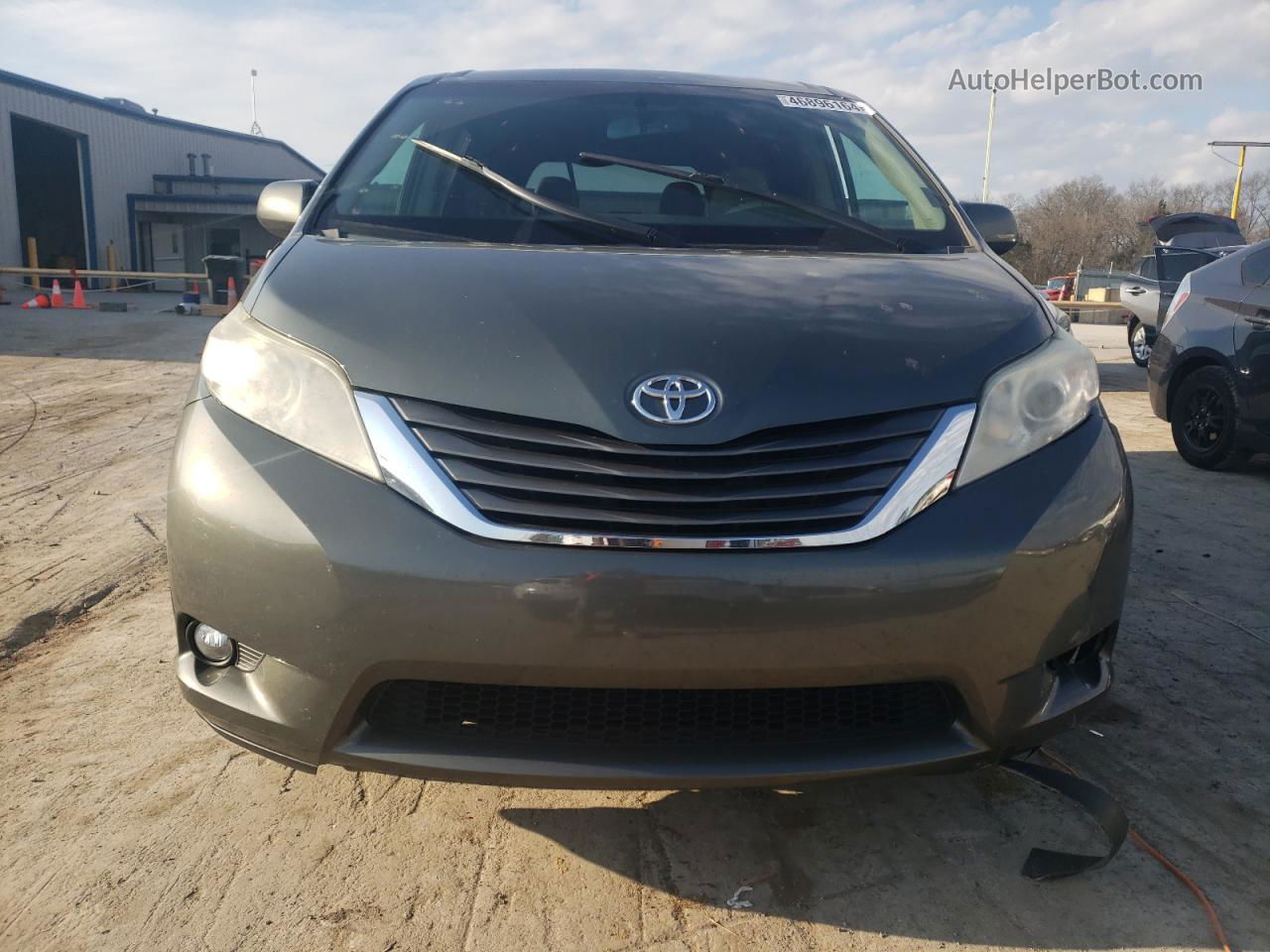 2014 Toyota Sienna Xle Серый vin: 5TDYK3DC7ES483669