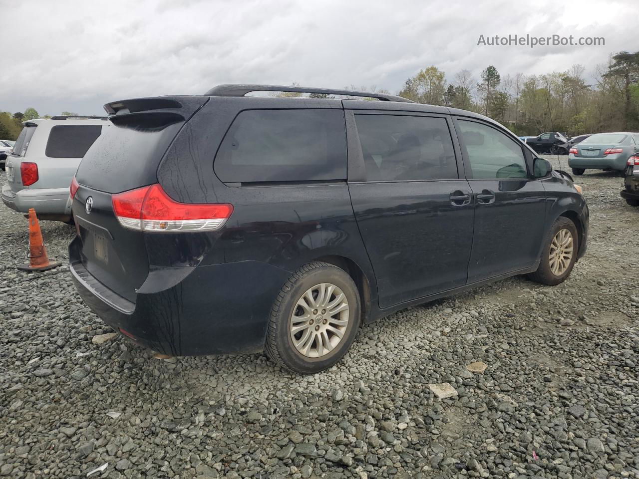 2014 Toyota Sienna Xle Черный vin: 5TDYK3DC7ES518081