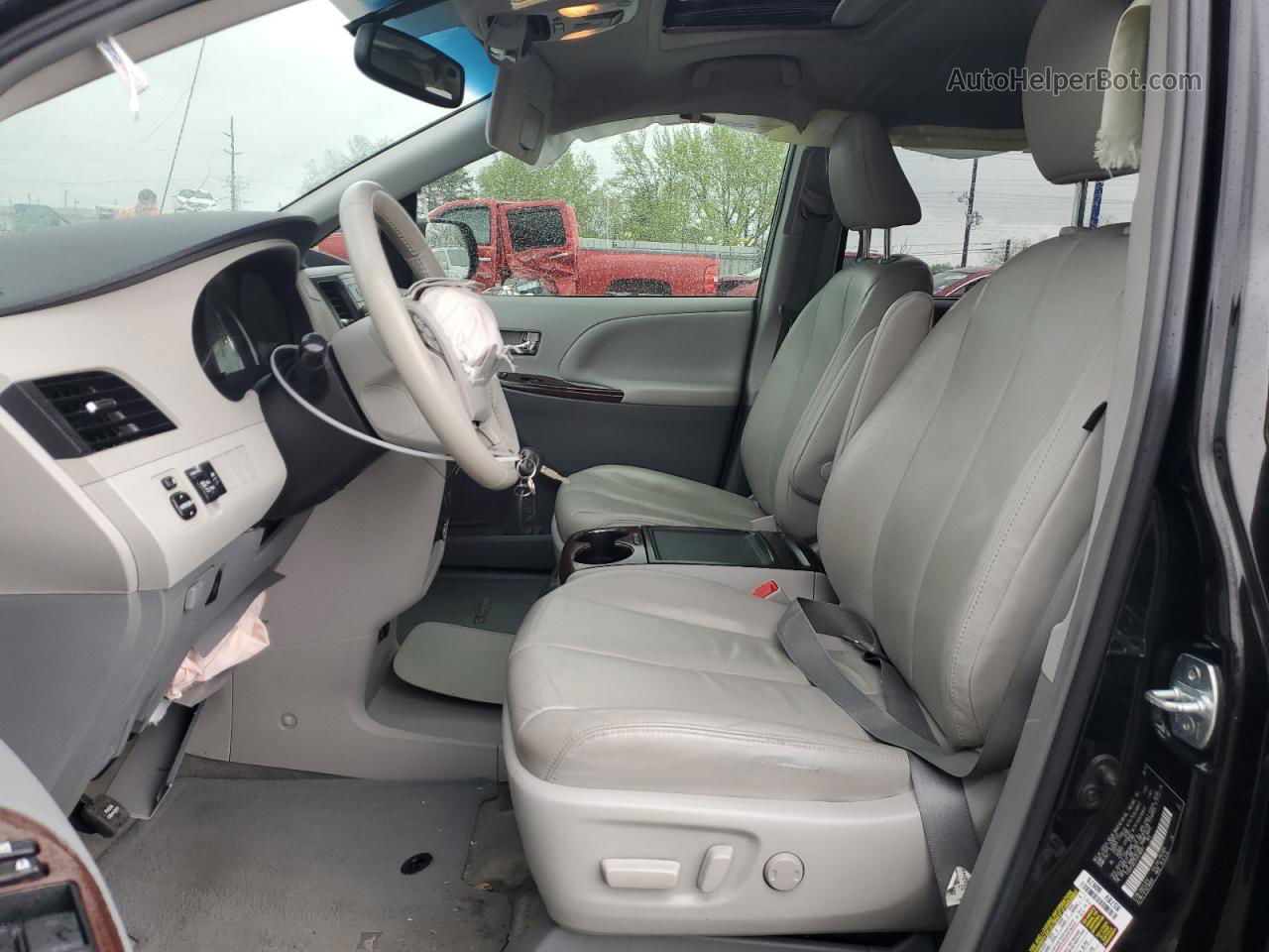 2014 Toyota Sienna Xle Черный vin: 5TDYK3DC7ES518081