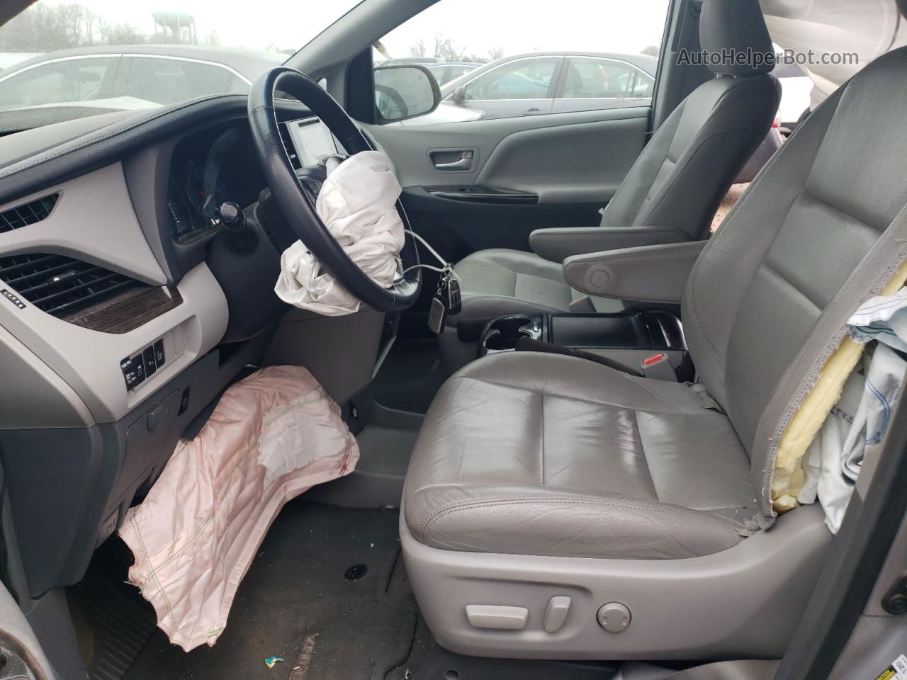 Price & History 2016 Toyota Sienna Xle 3.5l 6 vin
