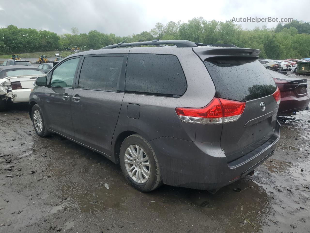 2014 Toyota Sienna Xle Gray vin: 5TDYK3DCXES491281