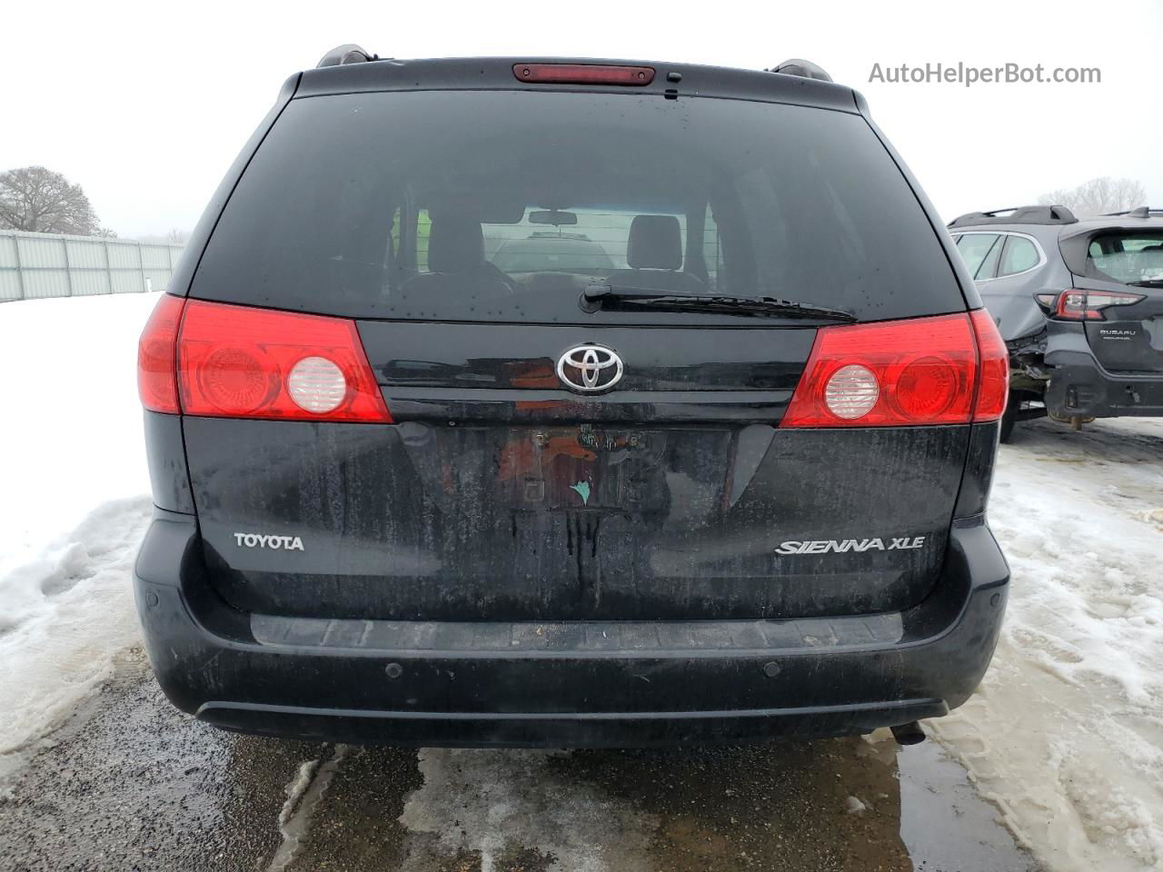 2010 Toyota Sienna Xle Черный vin: 5TDYK4CC6AS321498