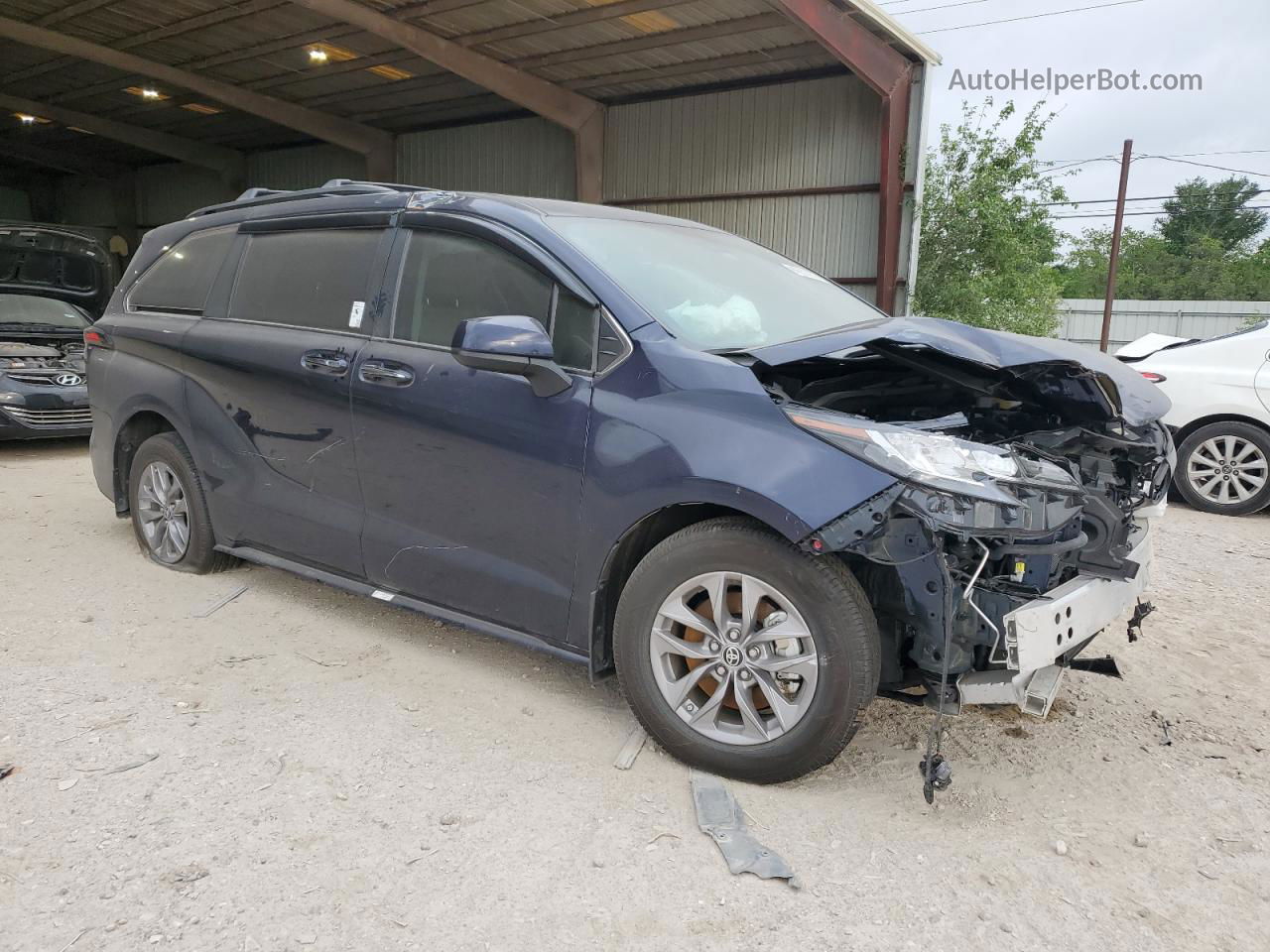 2022 Toyota Sienna Xle Blue vin: 5TDYRKEC0NS132901