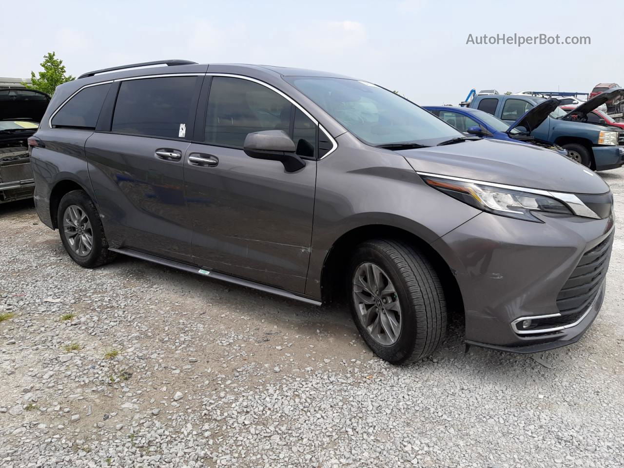 2022 Toyota Sienna Xle Серый vin: 5TDYRKEC2NS123021