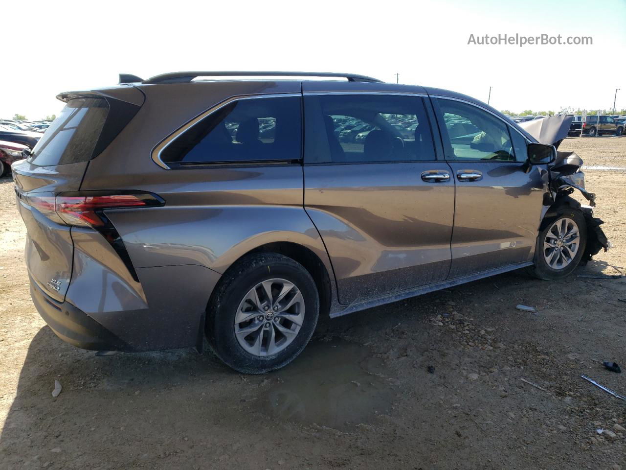 2022 Toyota Sienna Xle Gray vin: 5TDYRKEC3NS105787