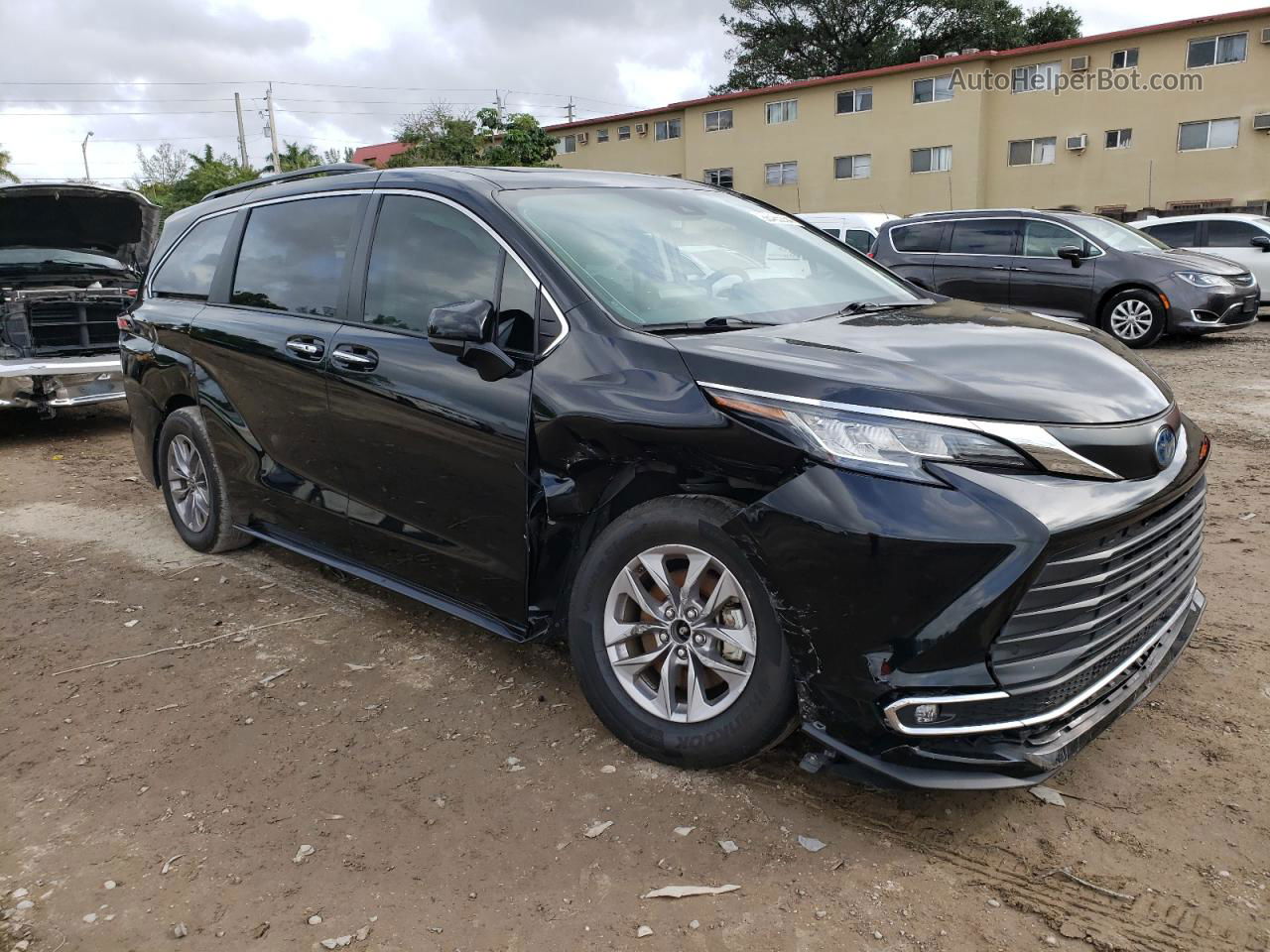 2022 Toyota Sienna Xle Black vin: 5TDYRKEC4NS102106