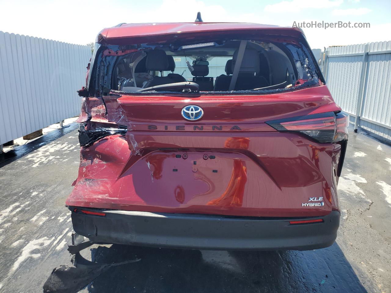 2022 Toyota Sienna Xle Maroon vin: 5TDYRKEC4NS131153