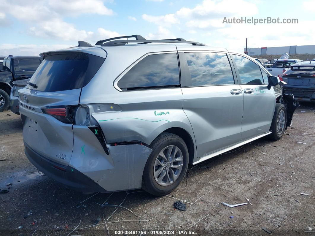 2022 Toyota Sienna Xle Silver vin: 5TDYRKEC6NS110479