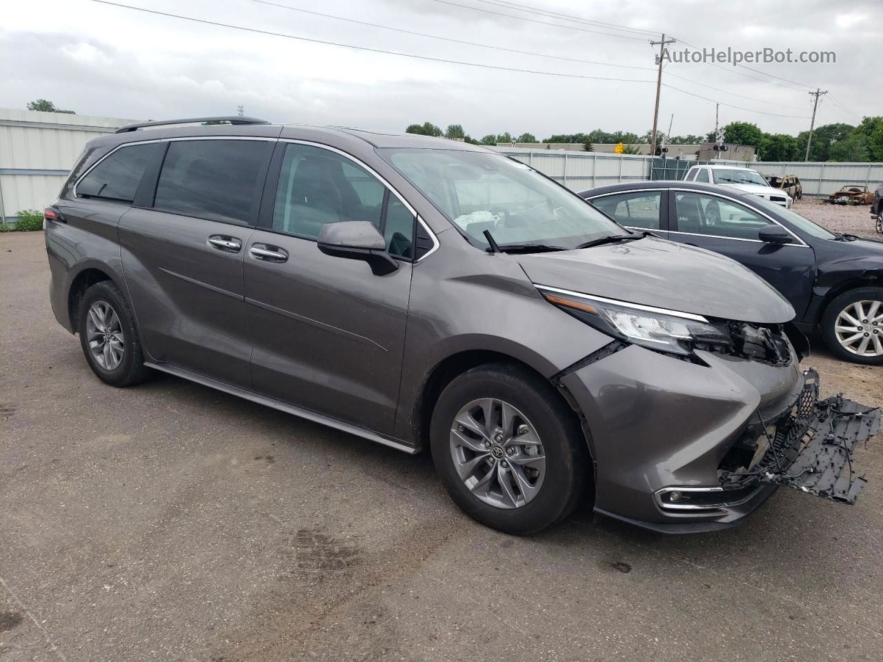 2022 Toyota Sienna Xle Серый vin: 5TDYRKEC6NS117755