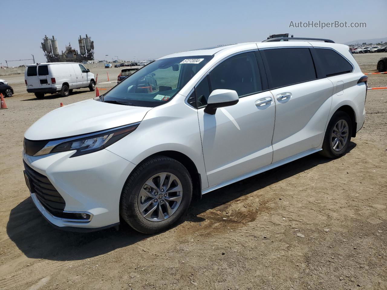 2022 Toyota Sienna Xle White vin: 5TDYRKEC9NS077347