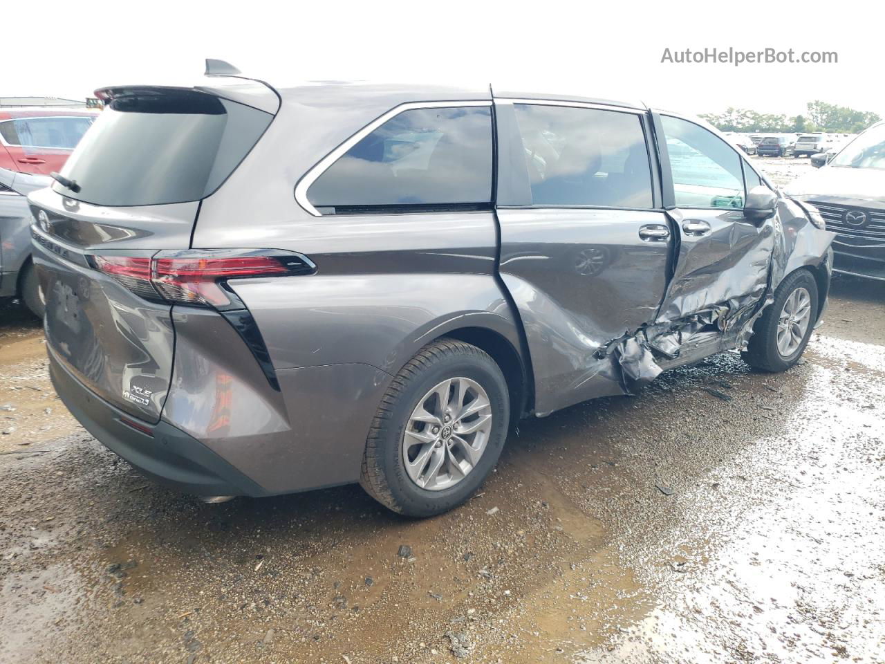 2022 Toyota Sienna Xle Gray vin: 5TDYRKECXNS123929