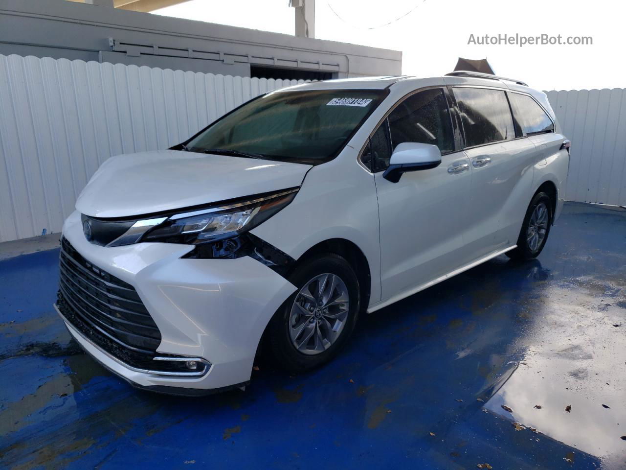 2022 Toyota Sienna Xle White vin: 5TDYRKECXNS136048