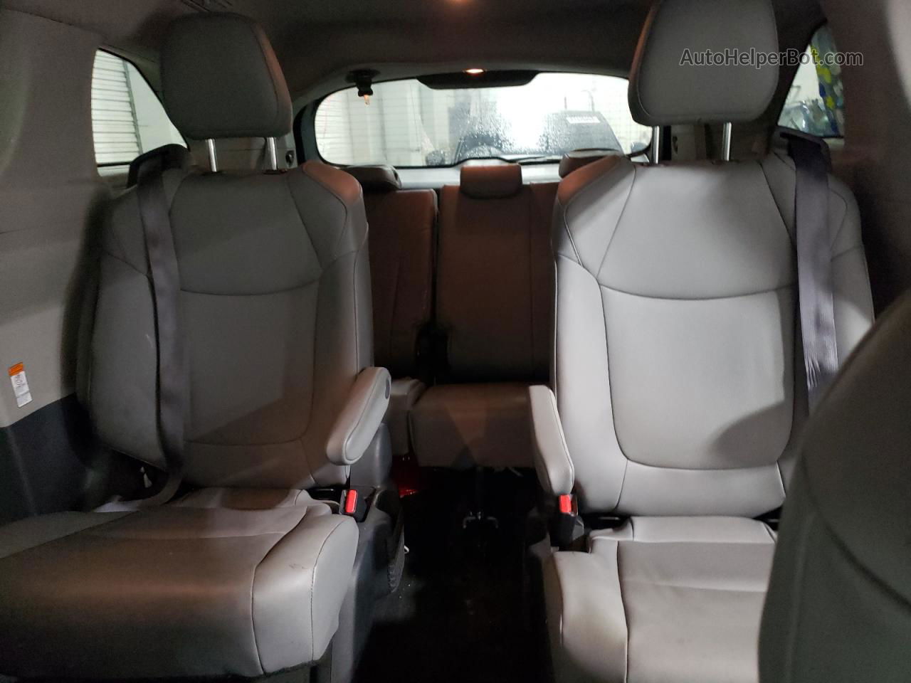 2022 Toyota Sienna Xle Серебряный vin: 5TDYSKFC0NS070208