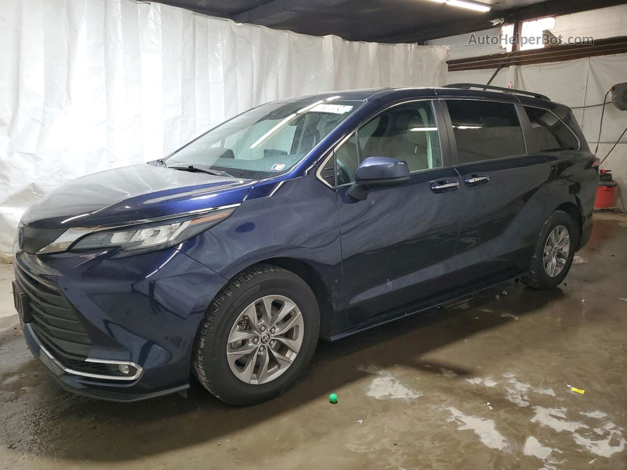 2022 Toyota Sienna Xle Blue vin: 5TDYSKFC1NS059489