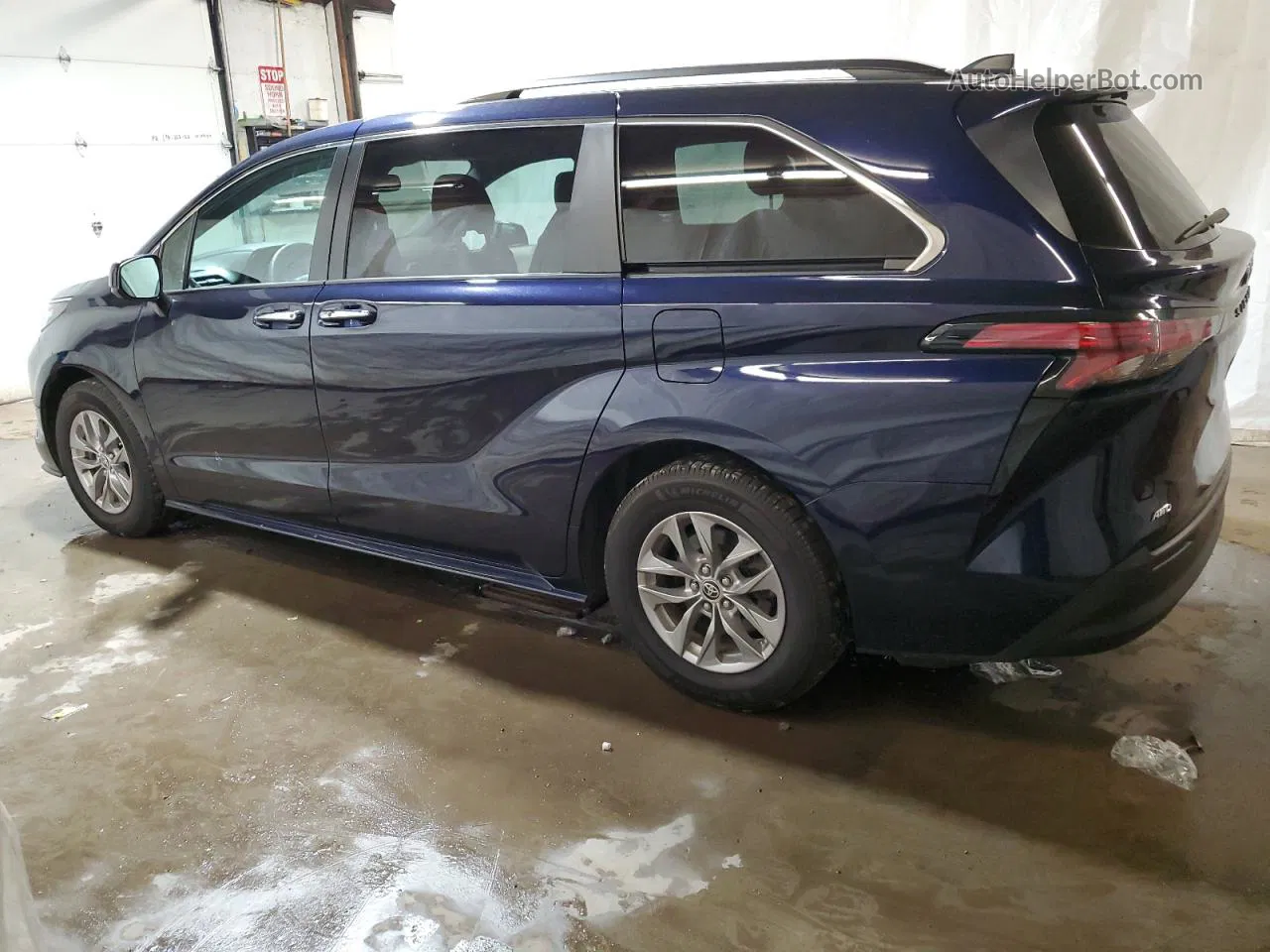 2022 Toyota Sienna Xle Синий vin: 5TDYSKFC1NS059489