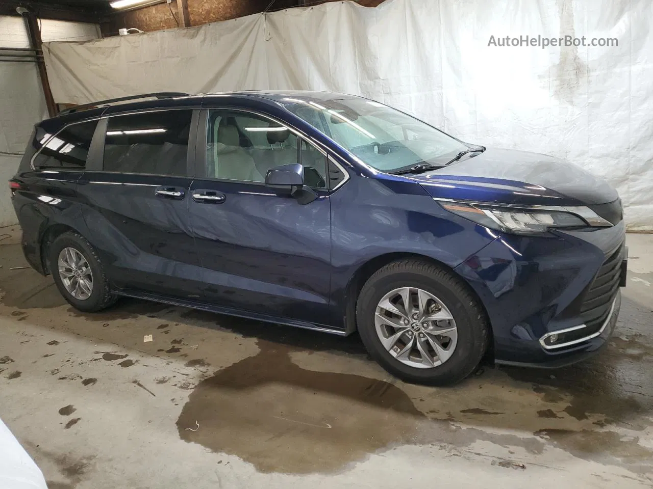 2022 Toyota Sienna Xle Синий vin: 5TDYSKFC1NS059489