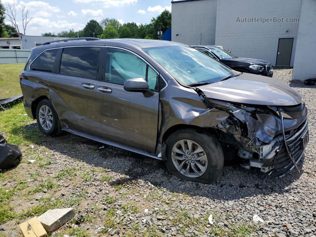 2022 Toyota Sienna Xle Gray vin: 5TDYSKFC4NS047613