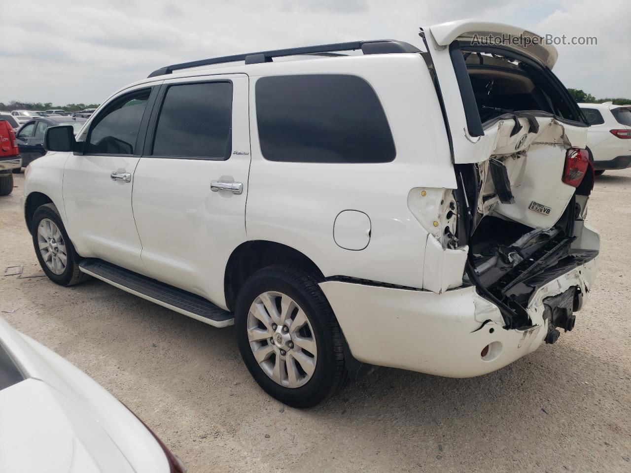 2016 Toyota Sequoia Platinum White vin: 5TDYY5G18GS066407