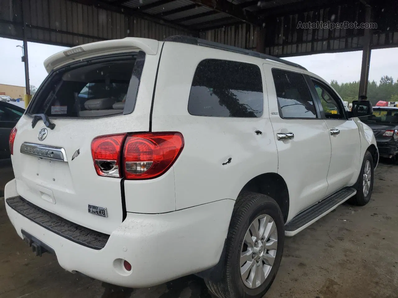 2016 Toyota Sequoia Platinum Белый vin: 5TDYY5G19GS061264