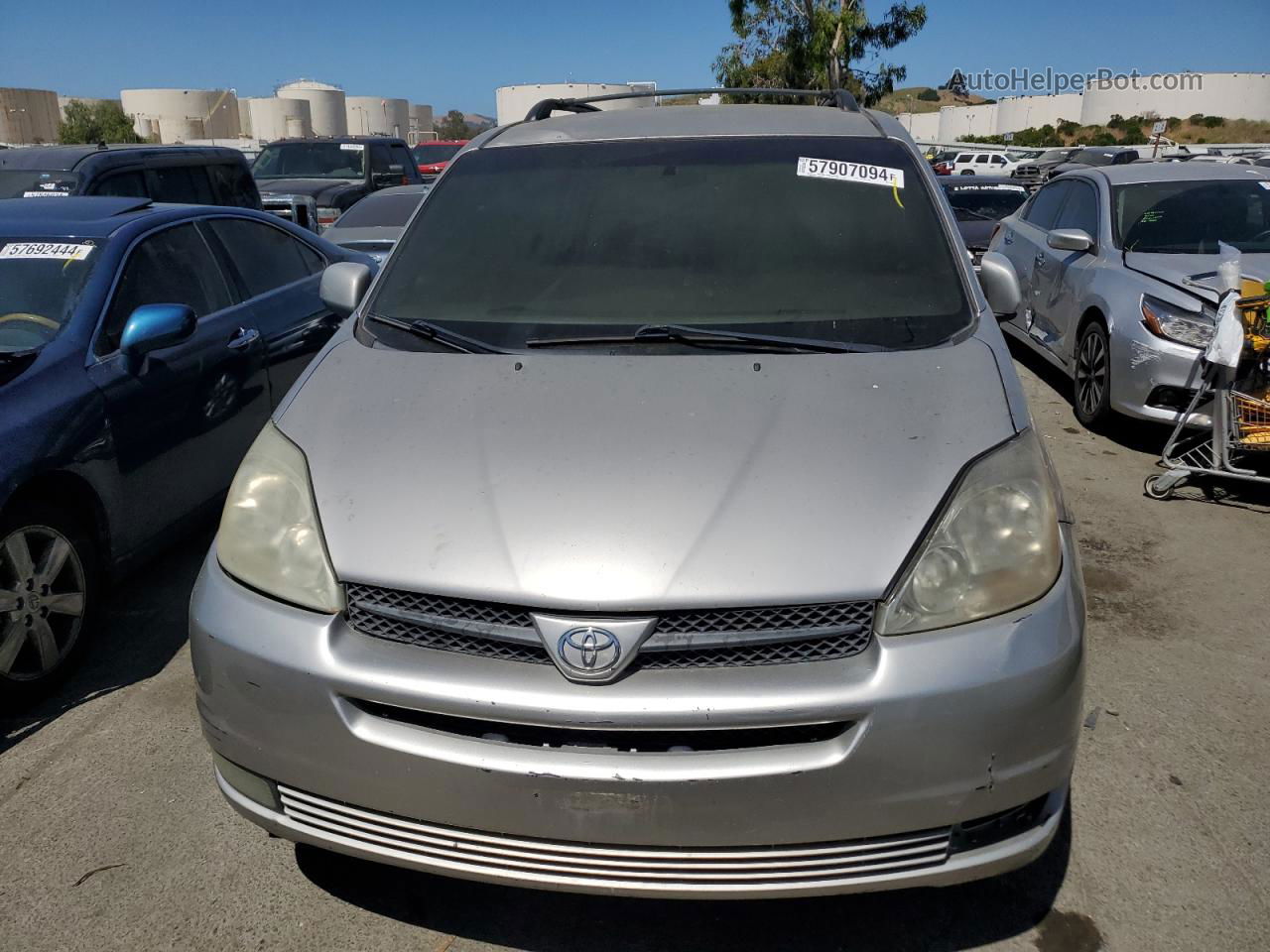 2004 Toyota Sienna Xle Серебряный vin: 5TDZA22C44S012257