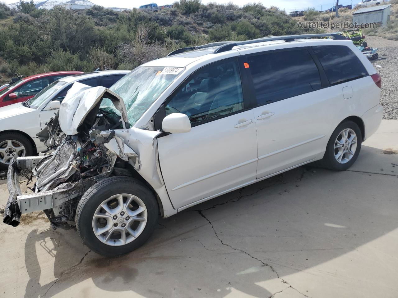 2005 Toyota Sienna Xle White vin: 5TDZA22C95S225223