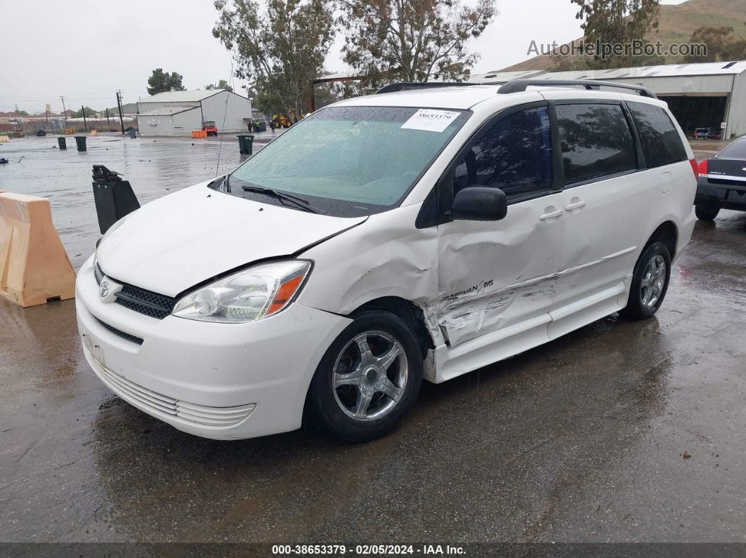 2004 Toyota Sienna Le White vin: 5TDZA23C34S066549