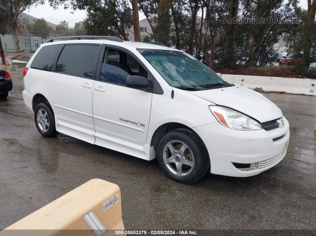 2004 Toyota Sienna Le White vin: 5TDZA23C34S066549