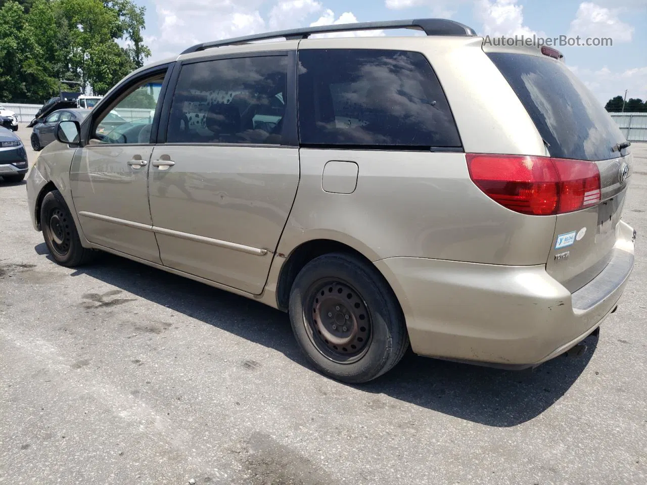 2004 Toyota Sienna Ce Gold vin: 5TDZA23C44S161850