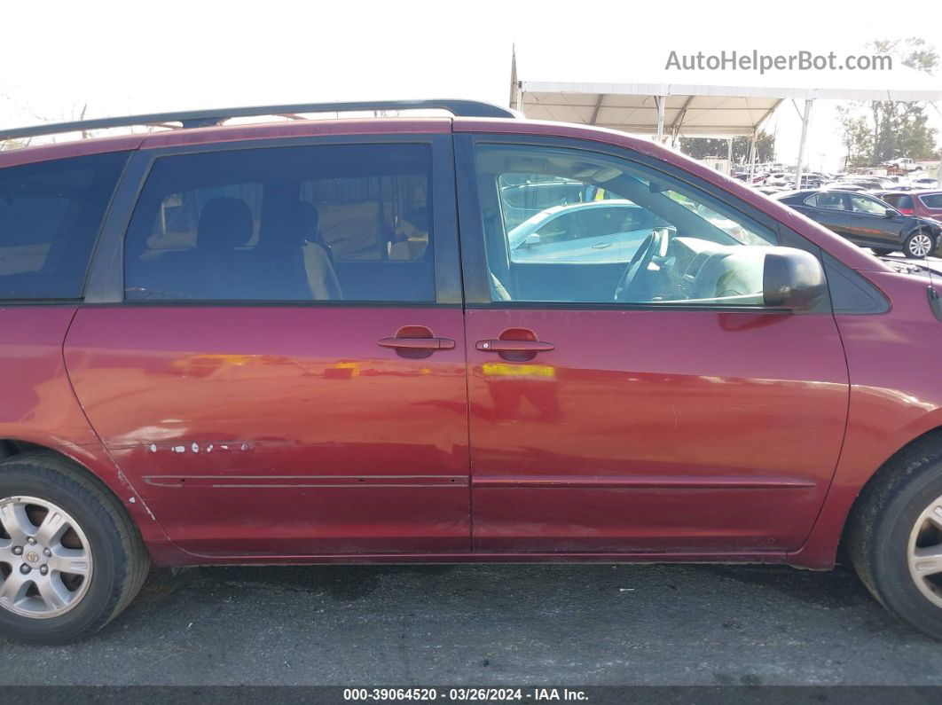 2004 Toyota Sienna Le Красный vin: 5TDZA23C54S140344