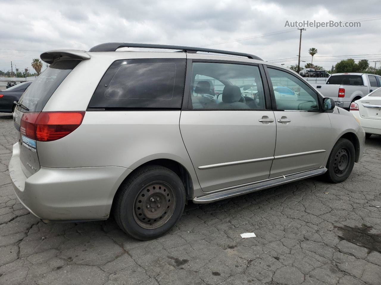 2005 Toyota Sienna Ce Silver vin: 5TDZA23C85S295150