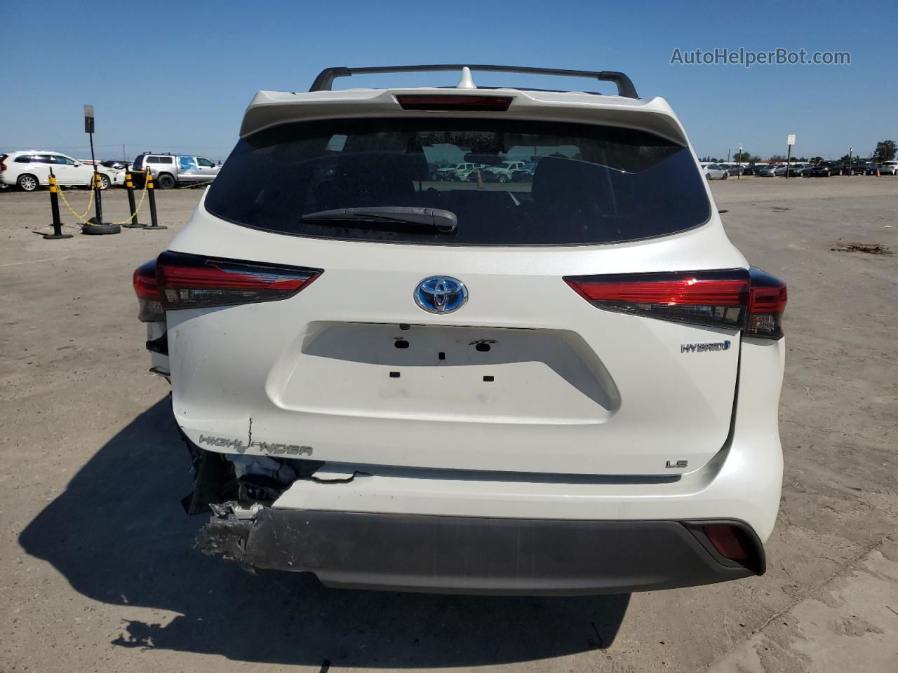 2021 Toyota Highlander Hybrid Le White vin: 5TDZARAH3MS503618