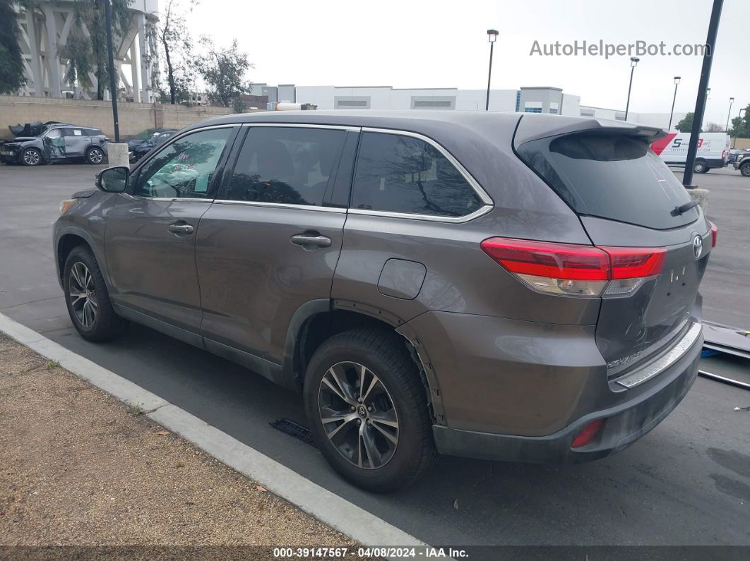 2019 Toyota Highlander Le Gray vin: 5TDZARFH5KS046607