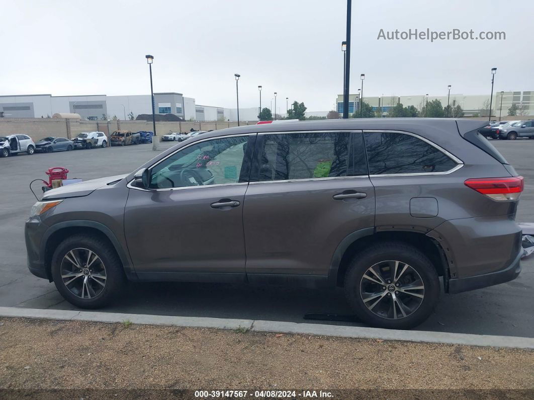 2019 Toyota Highlander Le Серый vin: 5TDZARFH5KS046607