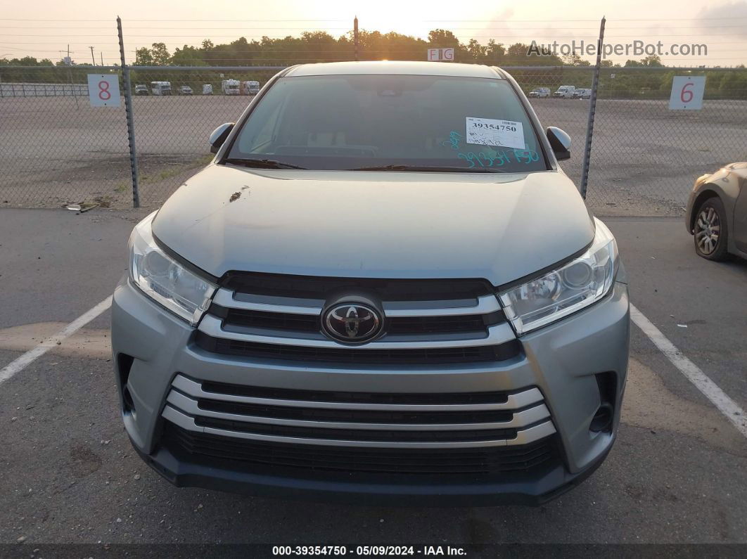 2019 Toyota Highlander Le Silver vin: 5TDZARFH7KS054899