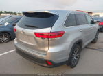 2019 Toyota Highlander Le Silver vin: 5TDZARFH7KS054899