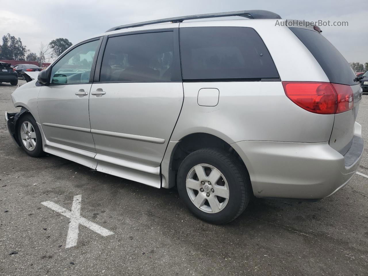 2007 Toyota Sienna Ce Серебряный vin: 5TDZK23C07S042453