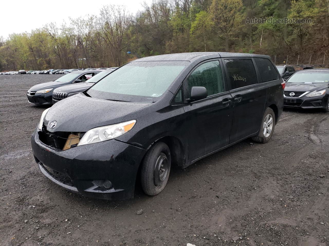 2015 Toyota Sienna  Черный vin: 5TDZK3DC3FS602680