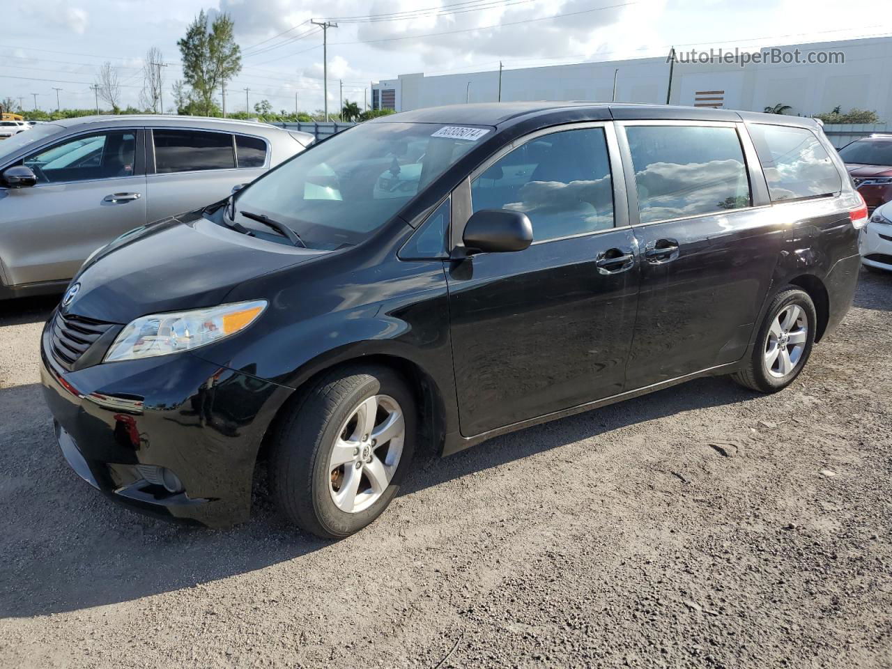 2014 Toyota Sienna  Черный vin: 5TDZK3DC5ES433907