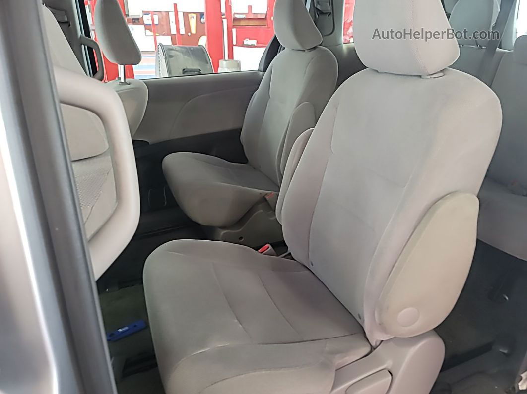 2015 Toyota Sienna L Неизвестно vin: 5TDZK3DC5FS671502