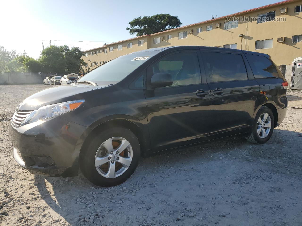 2014 Toyota Sienna  Черный vin: 5TDZK3DC6ES448772