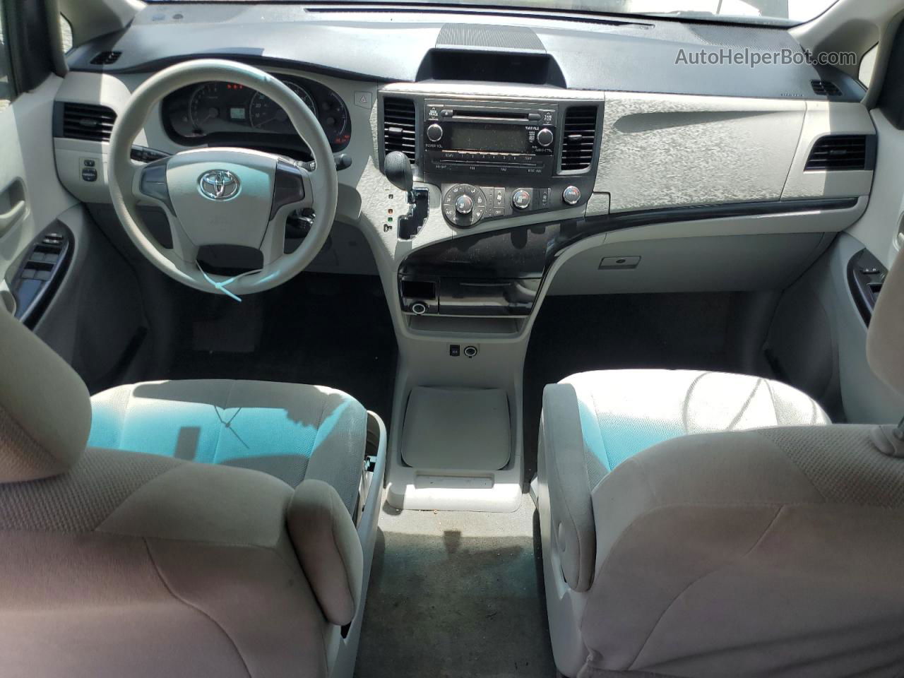 2014 Toyota Sienna  Черный vin: 5TDZK3DC6ES448772