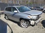 2011 Toyota Highlander Base Silver vin: 5TDZK3EH1BS041920