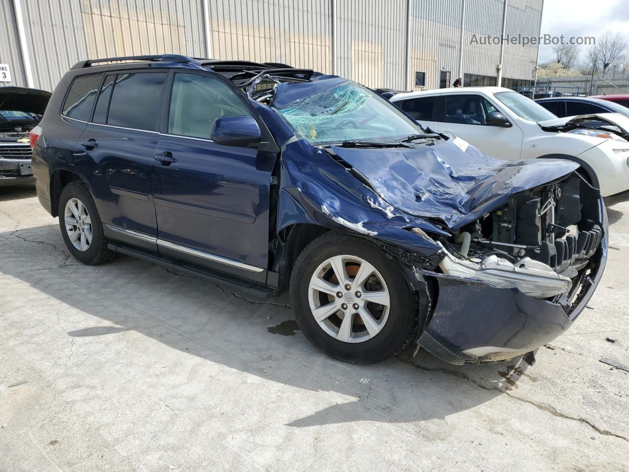 2011 Toyota Highlander Base Blue vin: 5TDZK3EH8BS033040